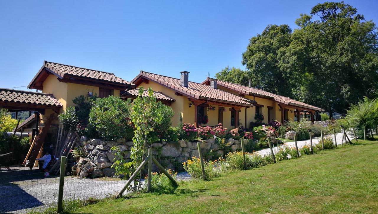 Casas Rurales Entrecastanos Cangas de Onís Exterior photo
